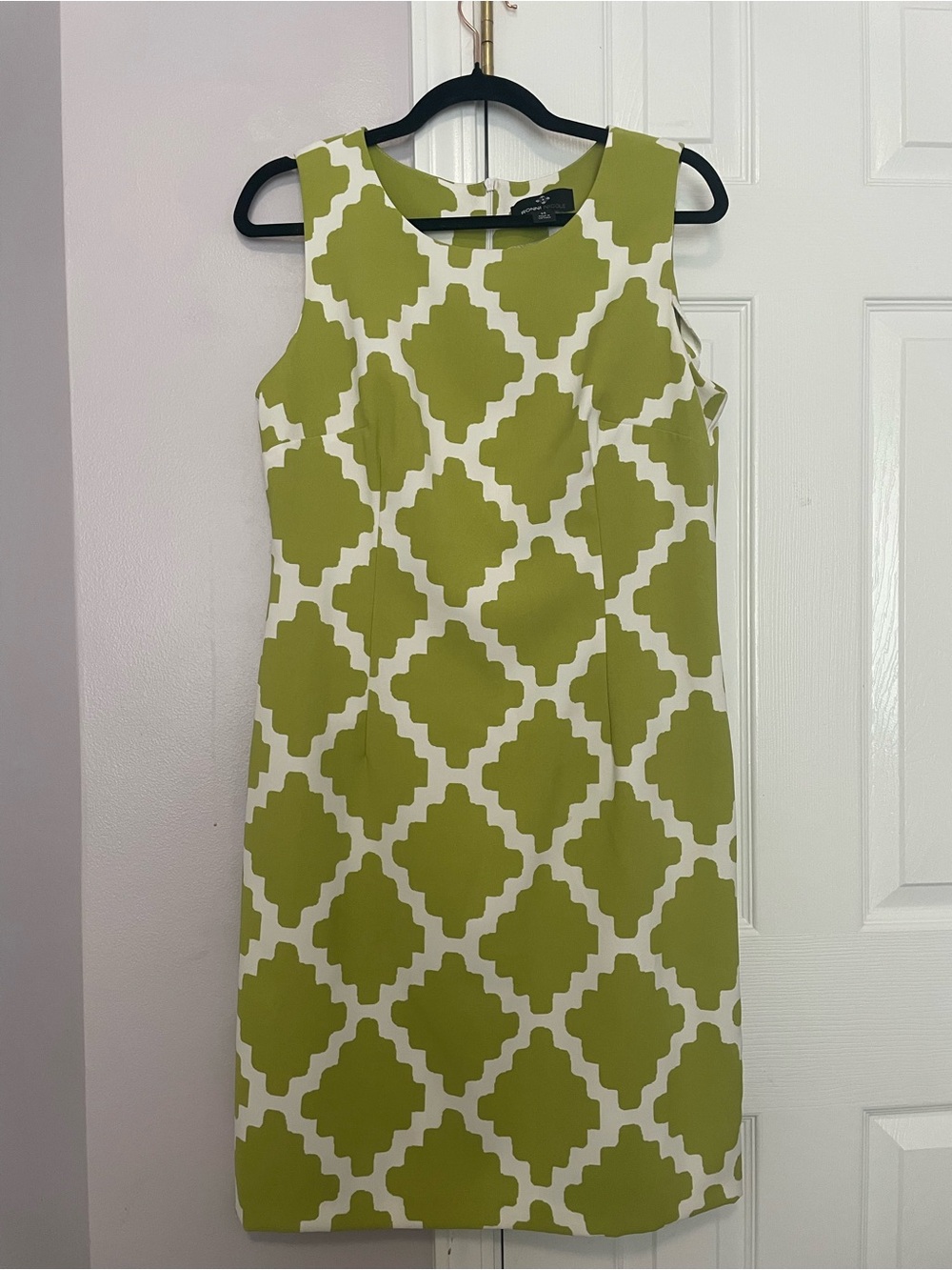 Ronni Nicole Lime Green and White Geometric Midi Shift Dress